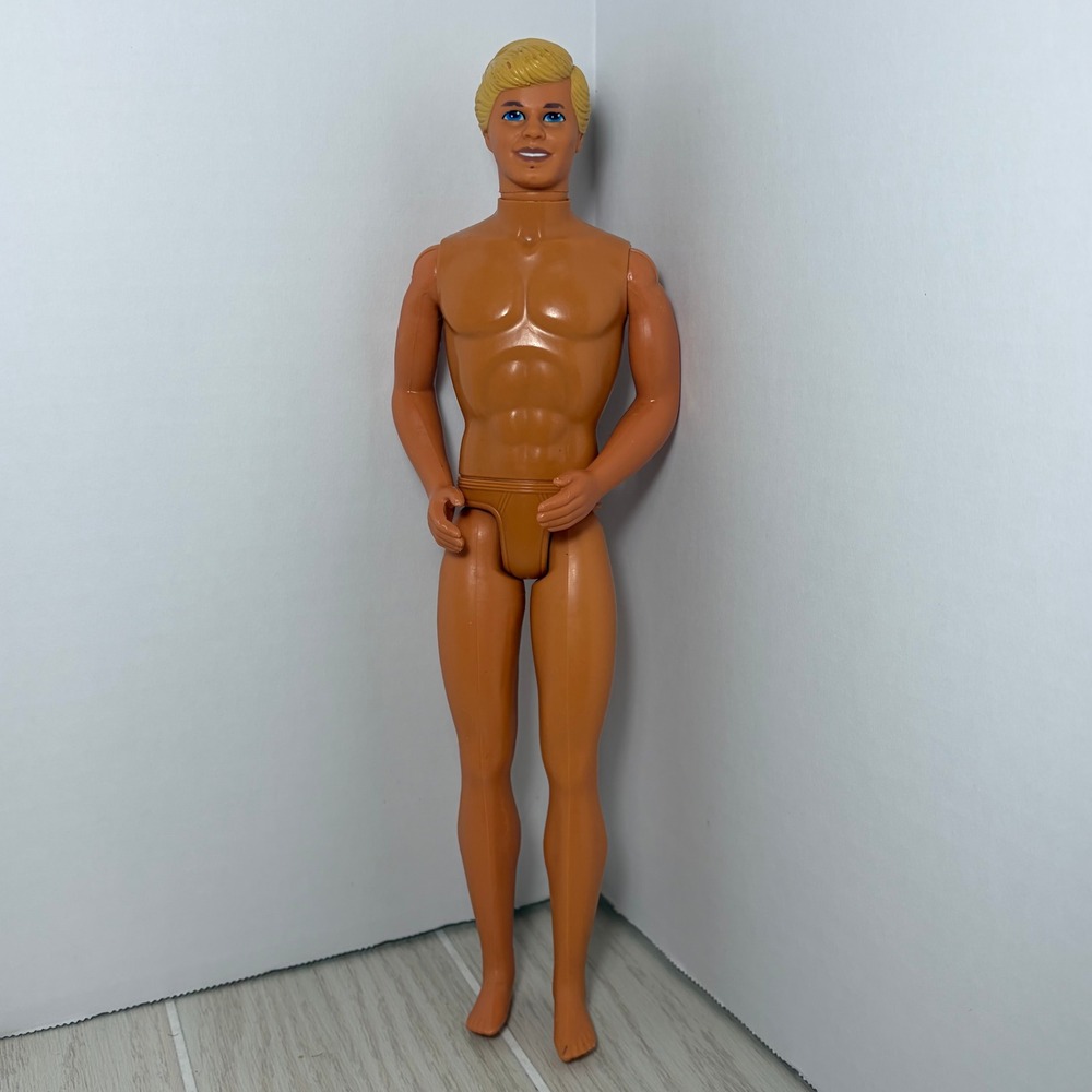 Vintage 1988 Mattel Ken Fashion Doll Tan Molded Blonde Hair Blue Eyes Barbie